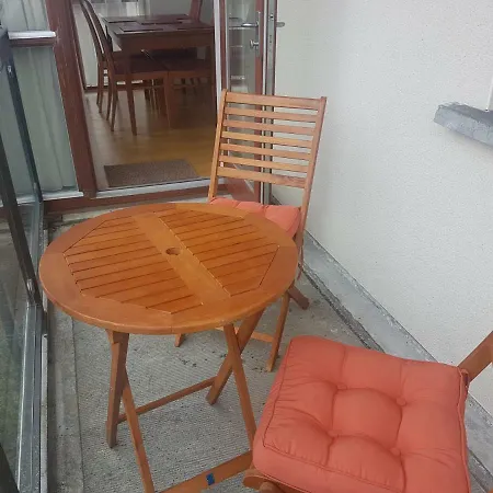 Fels Point Apartment